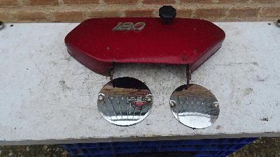 TAPA LATERAL  IZQUIERDA Y TAPAS MOTOR CROMADAS ORIGINALES YAMAHA YCS1 / CS1  180 BONANZA AÑOS 1967 / 1968 / 1969 