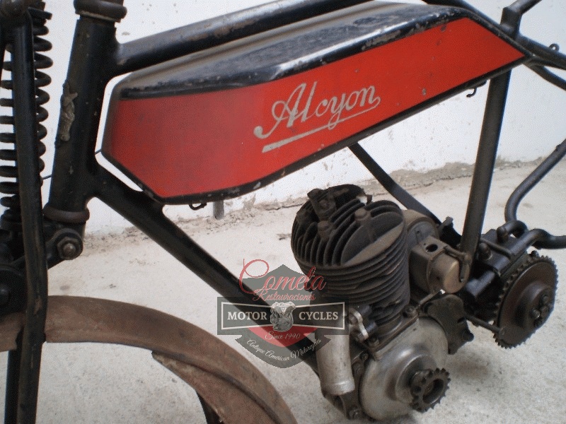 ALCYON 250cc 2 TIEMPOS  MOTOR ZURCHER  SUIZO . AÑO 1927 A 1929 